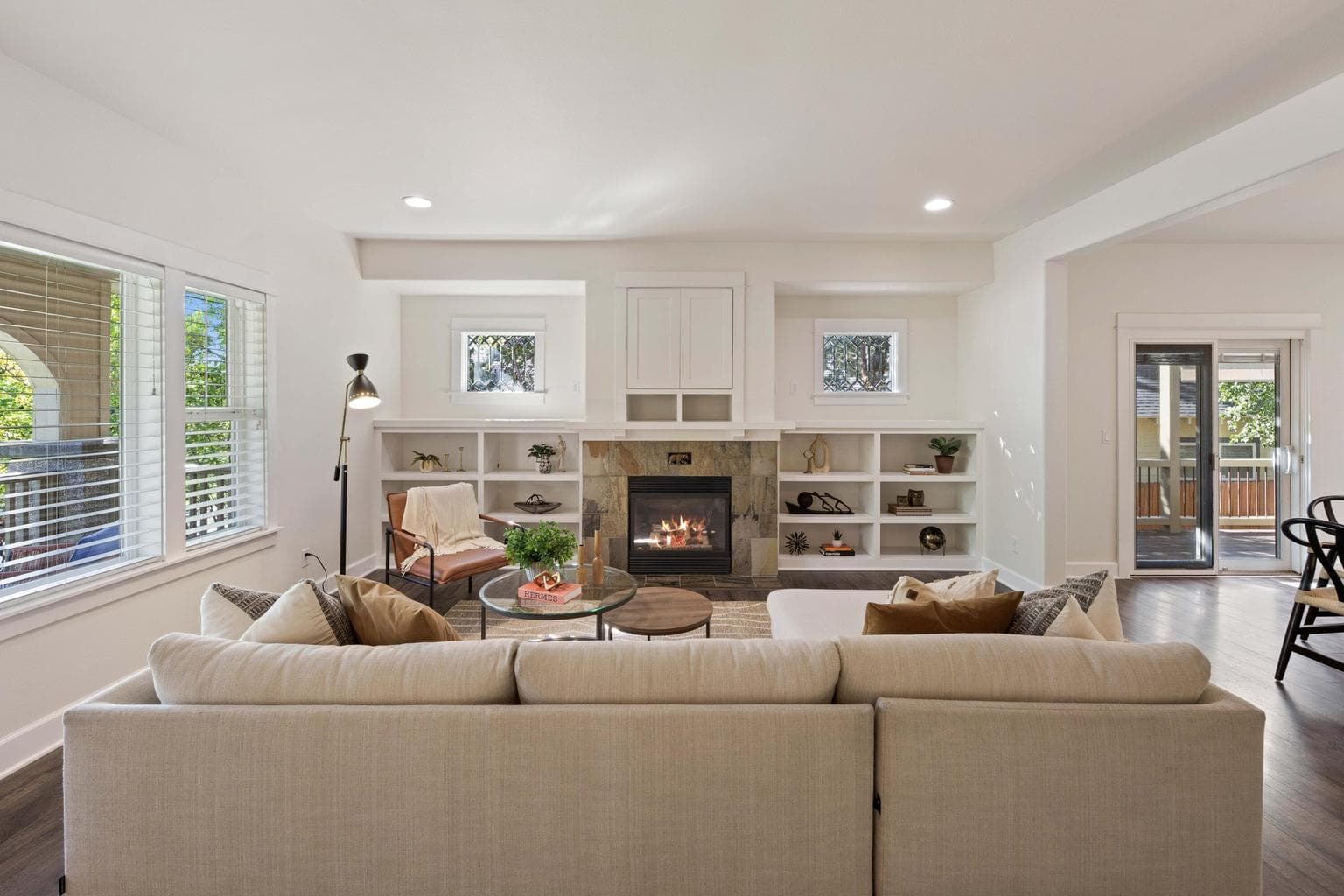 Photo of 2431 NW Awbrey Road 10 of 35