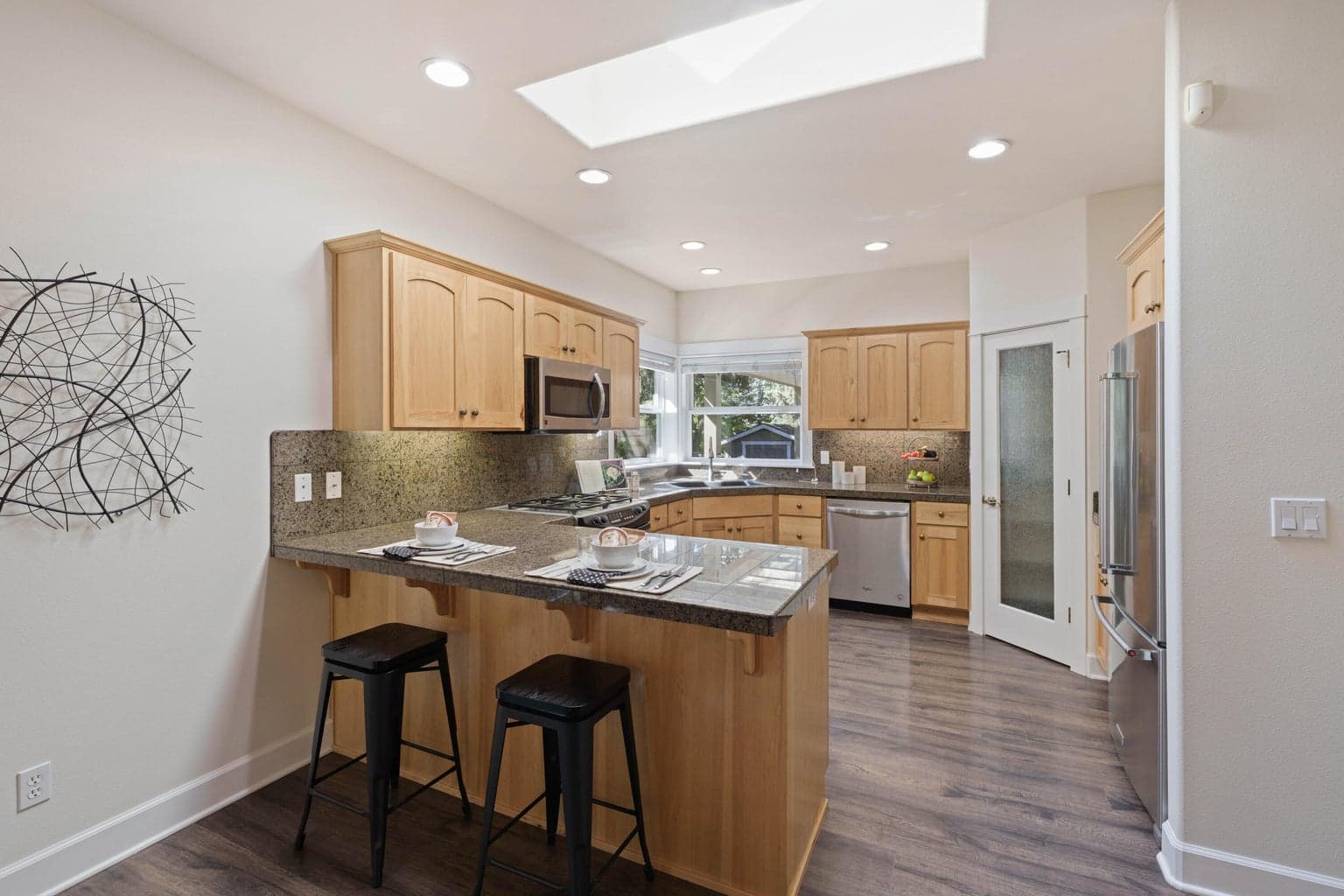 Photo of 2431 NW Awbrey Road 17 of 35