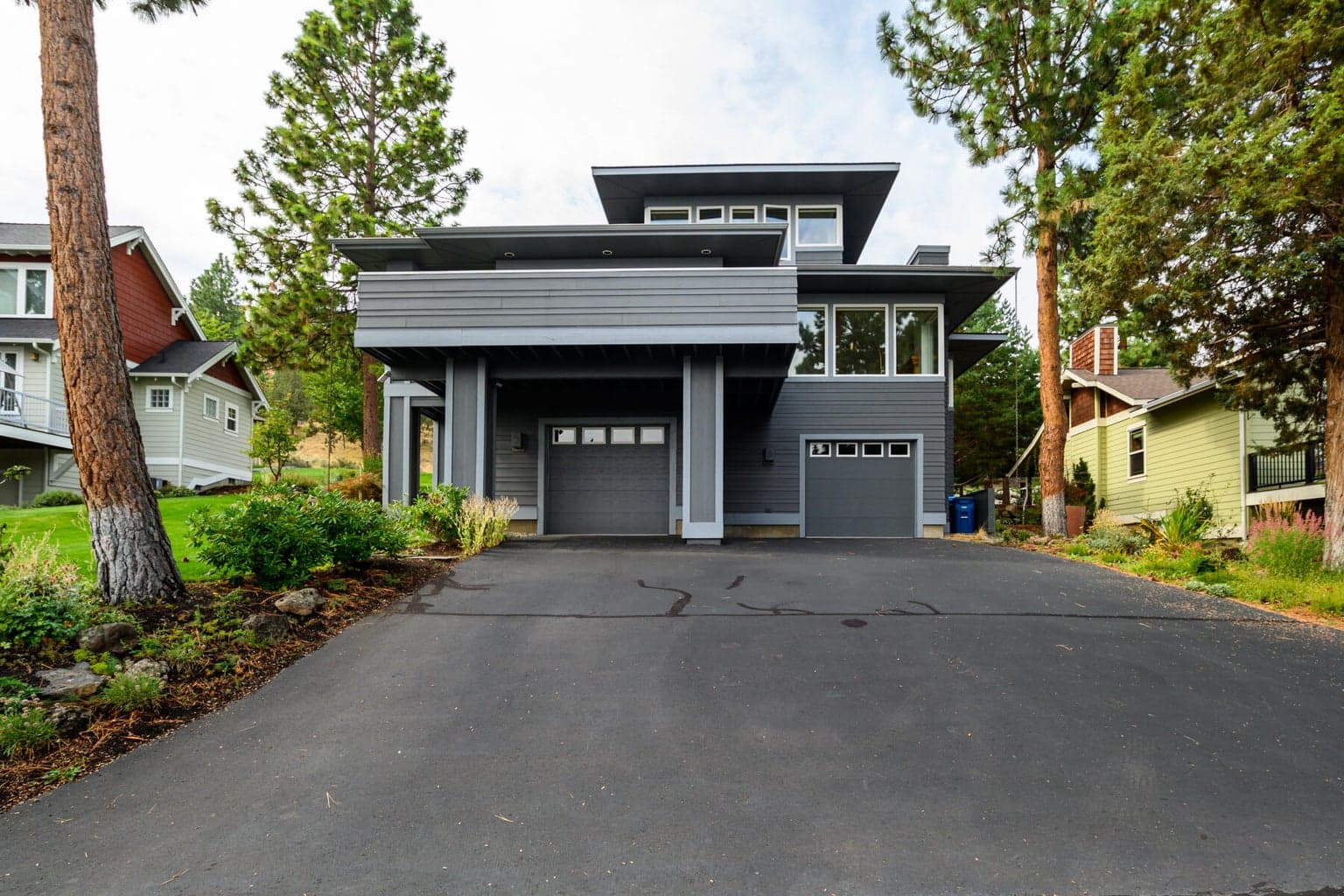 Photo of 3160 NW Colonial Drive 48 of 57