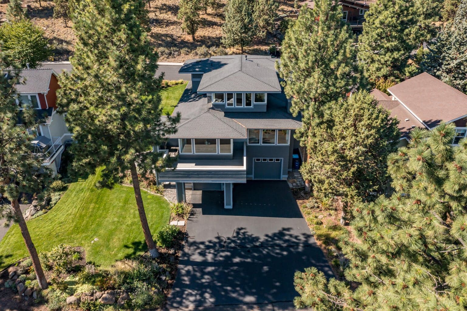 Photo of 3160 NW Colonial Drive 55 of 57