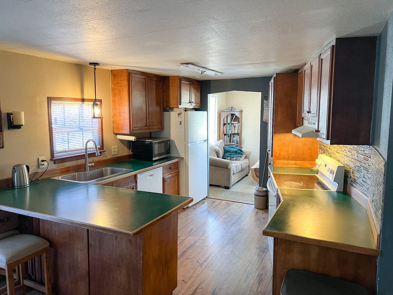 Photo of 66945 Central 3 of 52