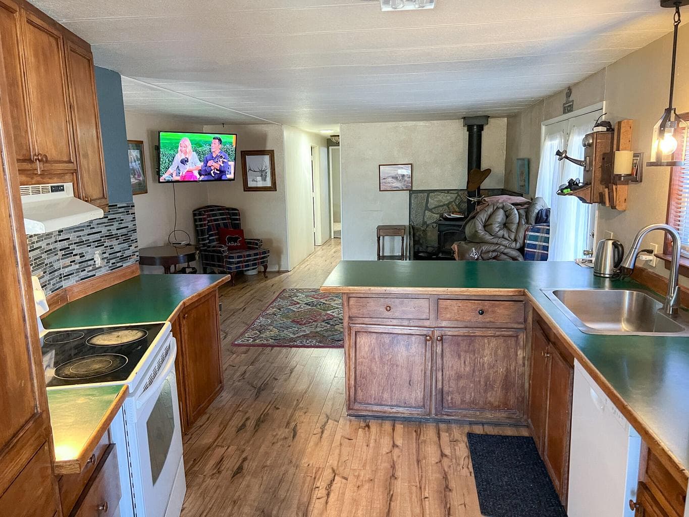 Photo of 66945 Central Street 6 of 52