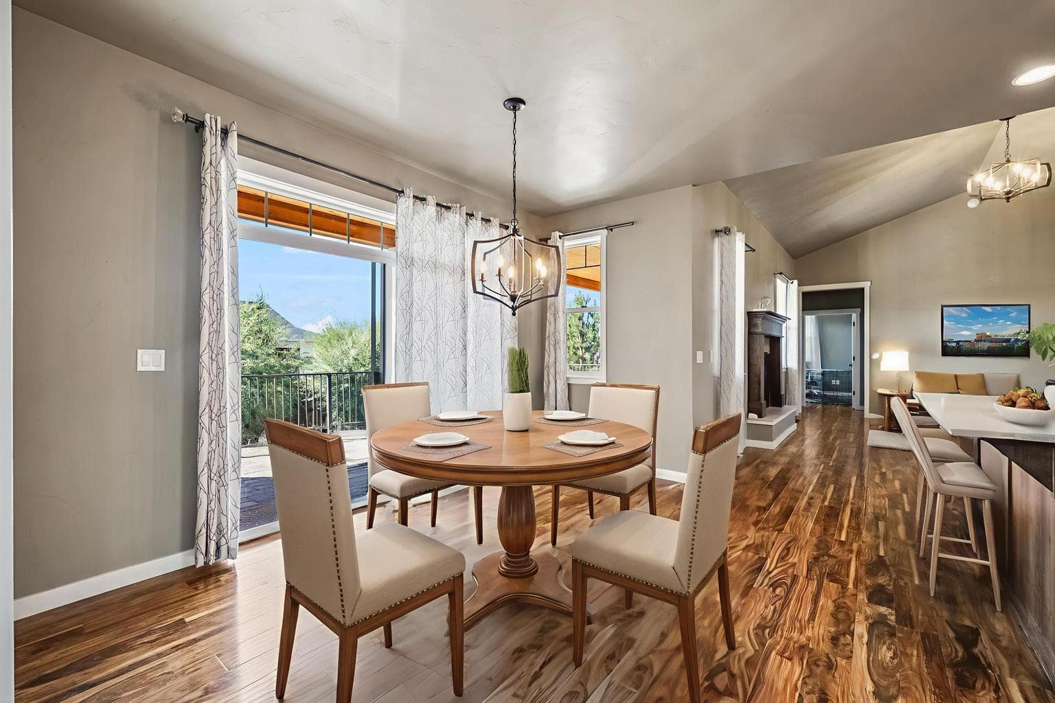 Virtual Staging