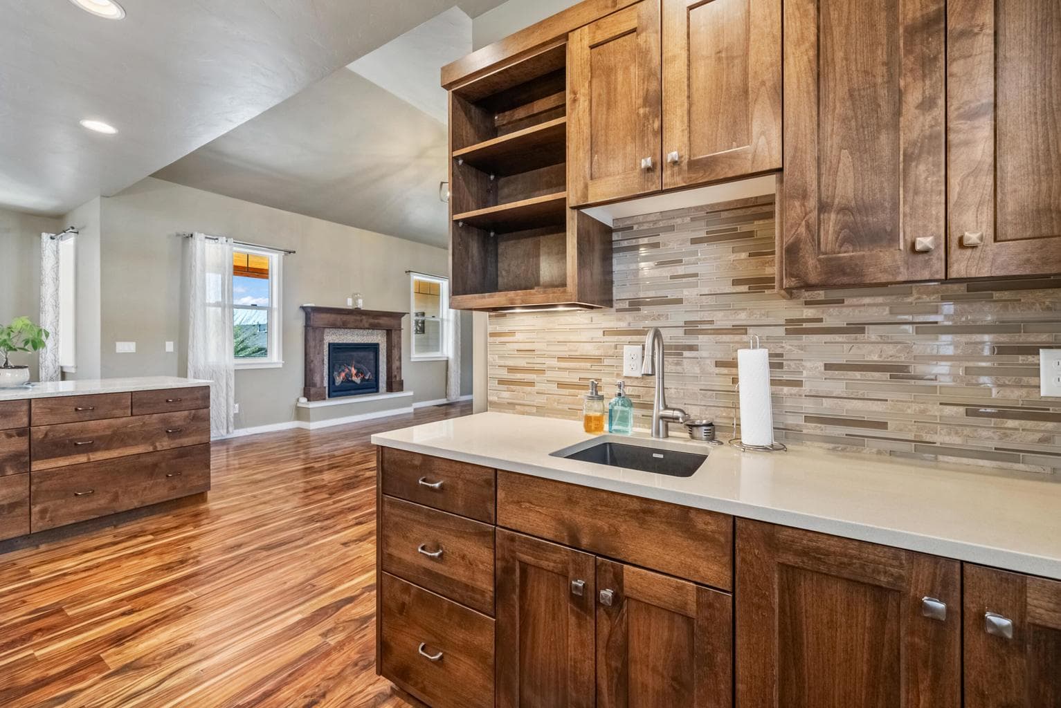 Photo of 4570 SW Yew Avenue 22 of 75