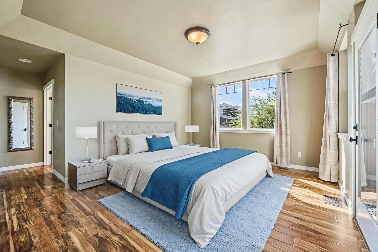 Photo of 4570 SW Yew Avenue 37 of 75