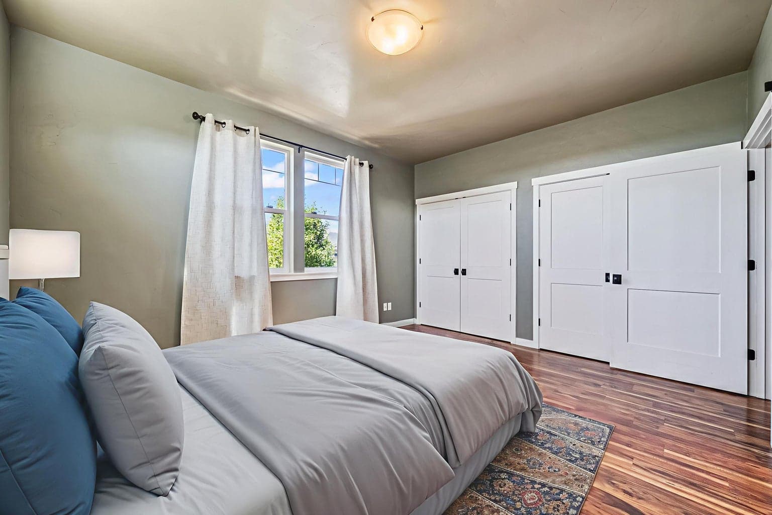 Photo of 4570 SW Yew Avenue 53 of 75