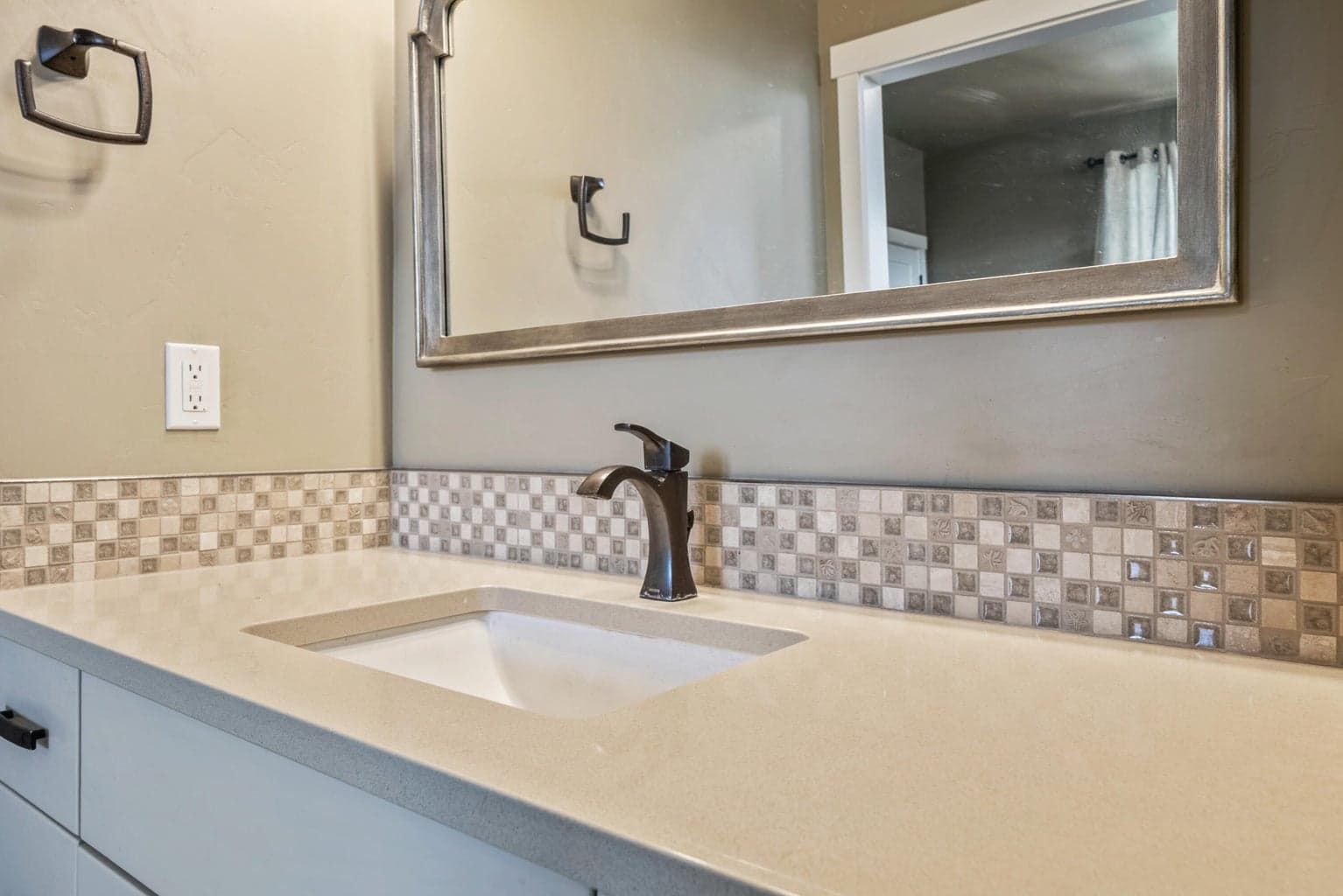 Photo of 4570 SW Yew Avenue 57 of 75
