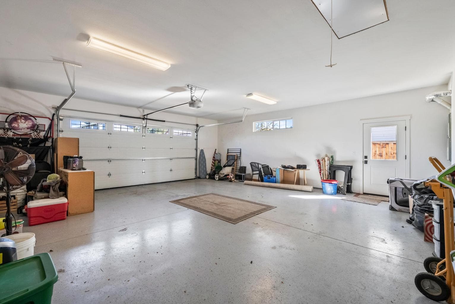 Photo of 4570 SW Yew Avenue 59 of 75