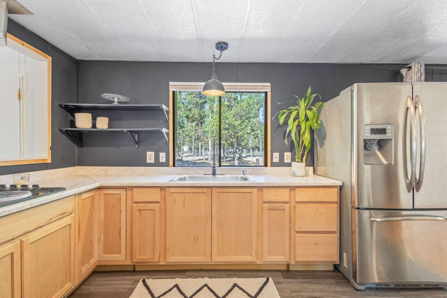 Photo of 52900 Sunrise Boulevard 19 of 48
