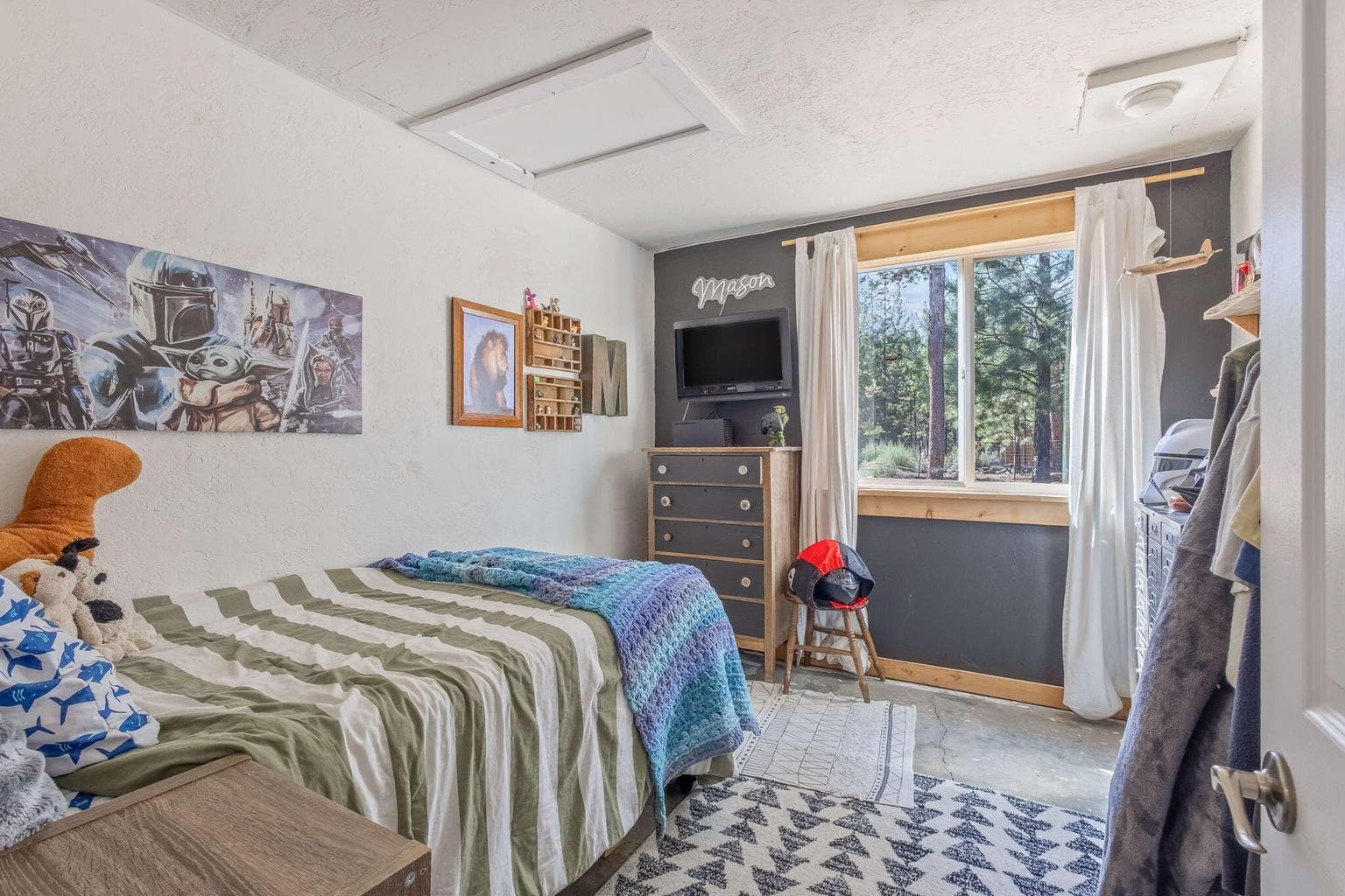 Photo of 52900 Sunrise Boulevard 31 of 48