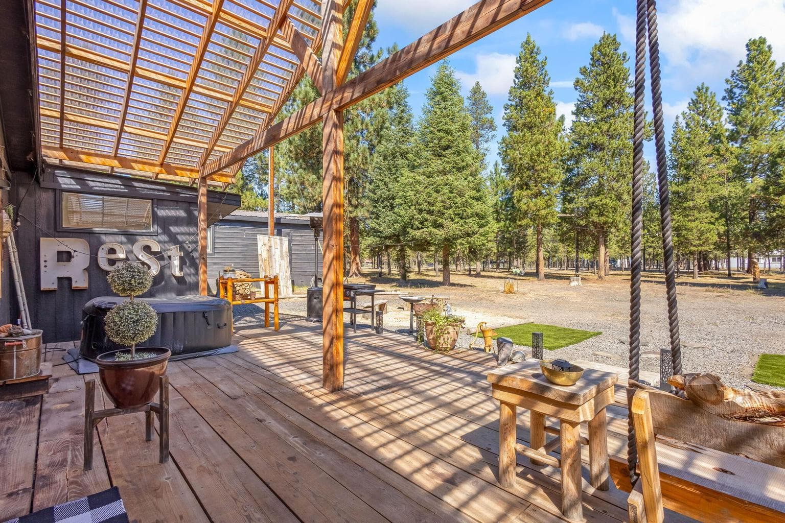 Photo of 52900 Sunrise Boulevard 34 of 48