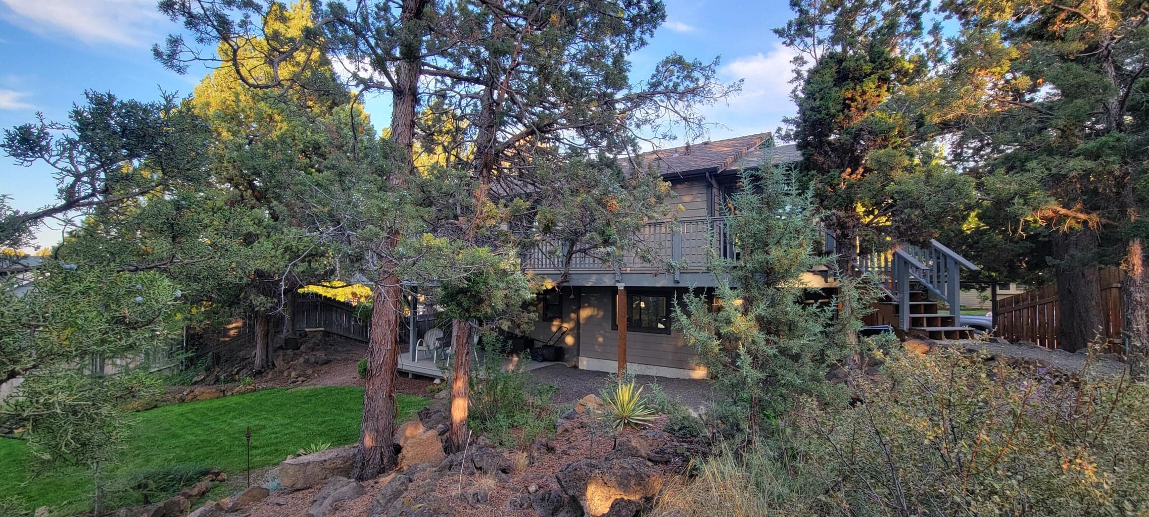 Photo of 1385 Williamson 4 of 37