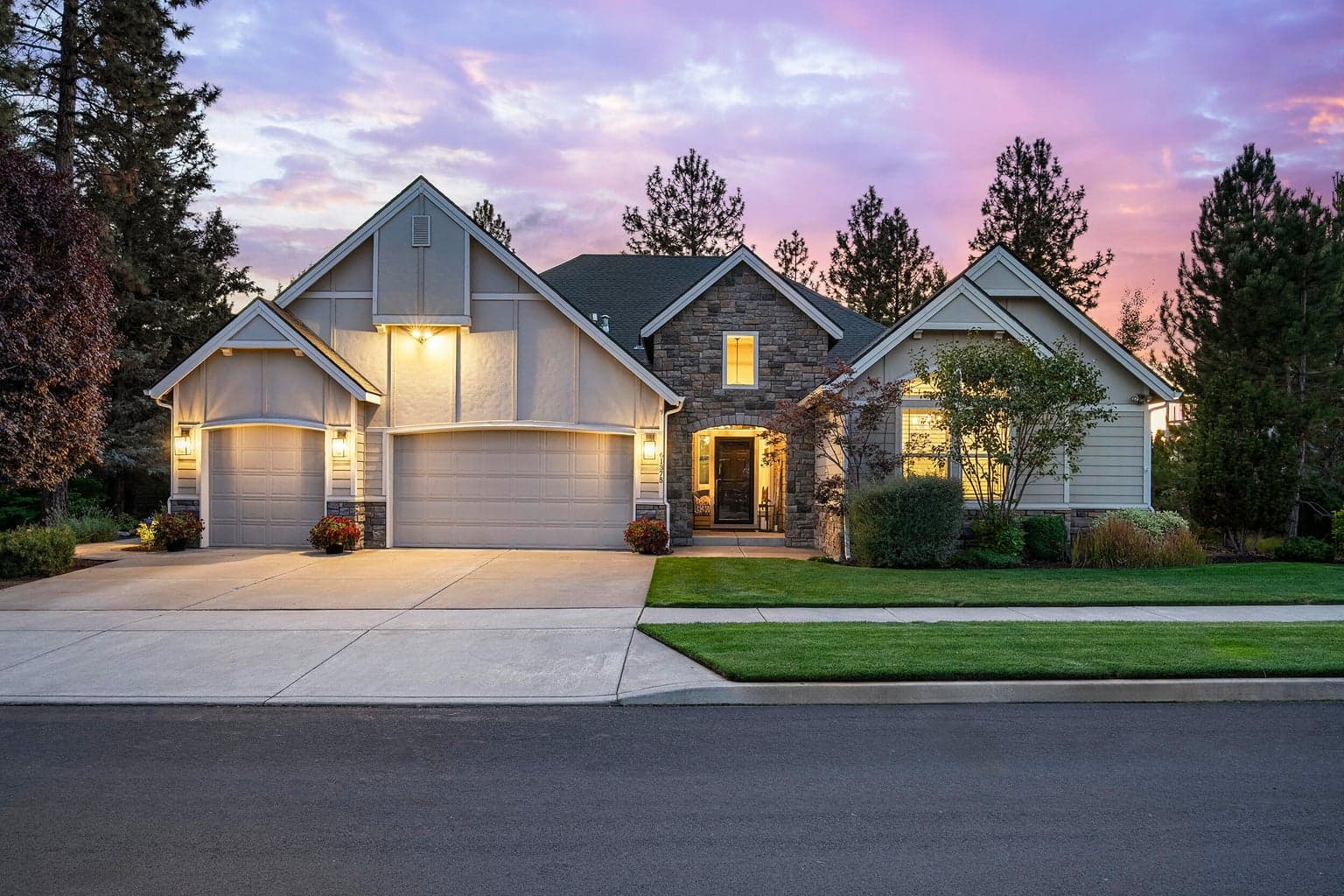 Photo of 61375 Huckleberry Place 50 of 63
