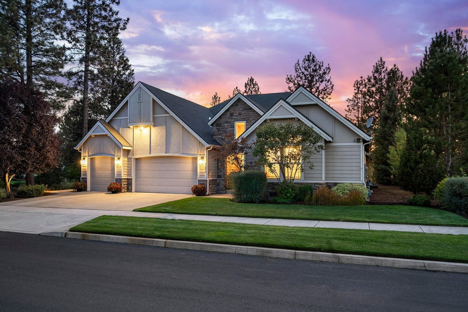 Photo of 61375 Huckleberry Place 51 of 63