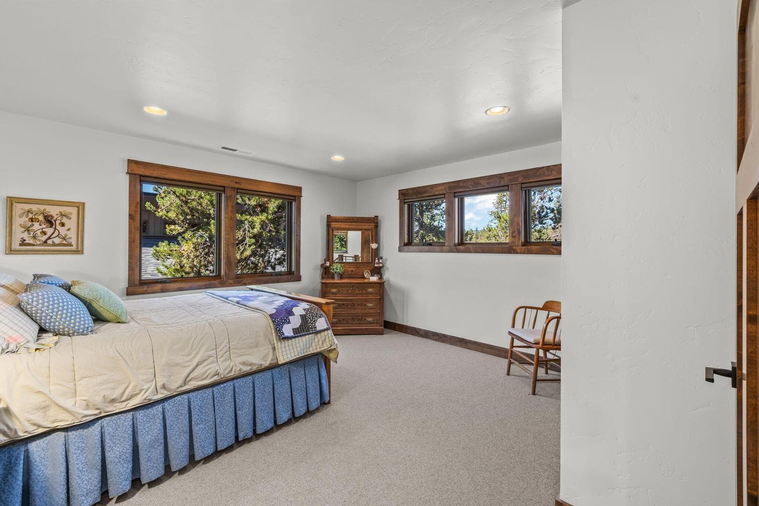 Photo of 17800 Big Leaf Lane 32 of 51