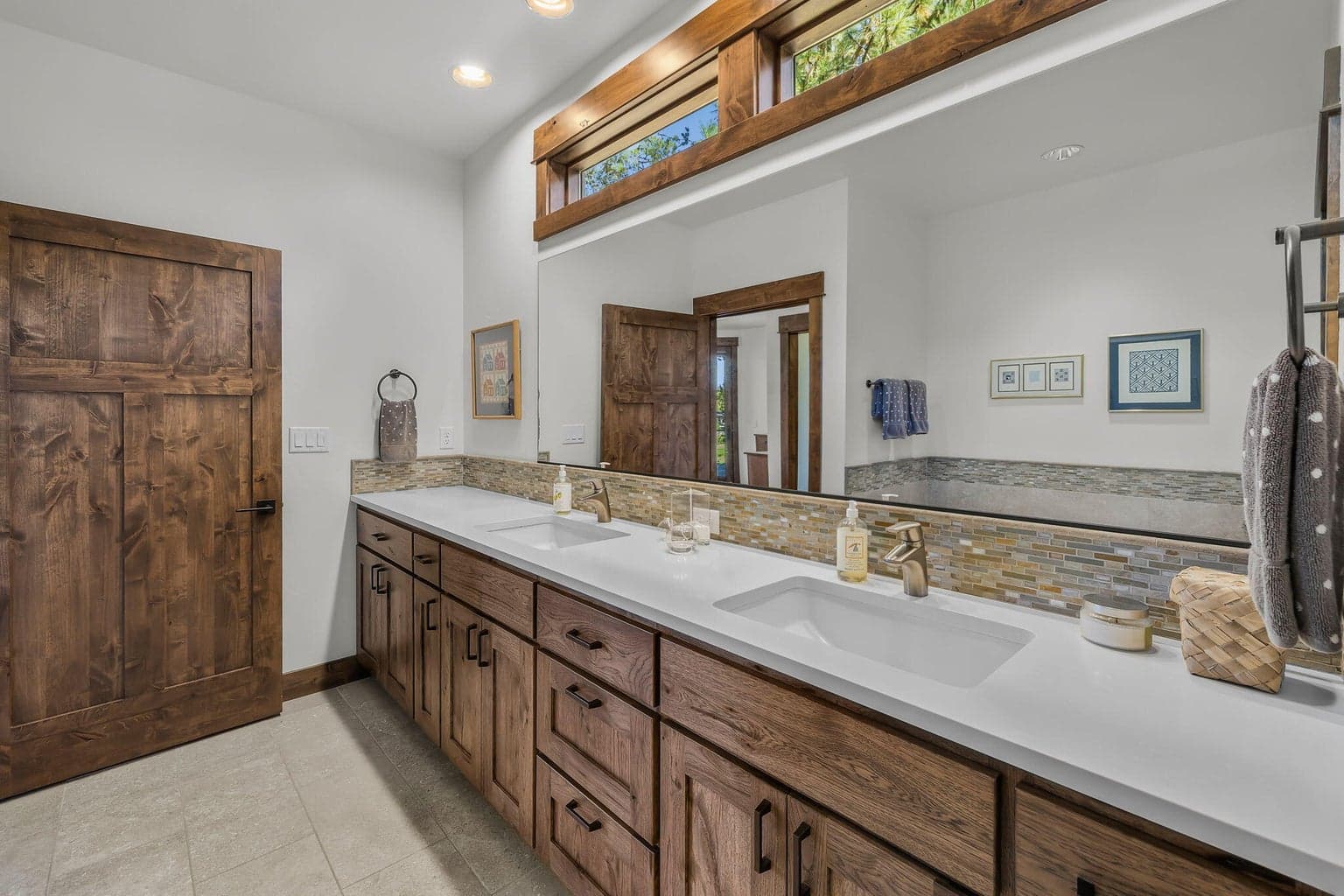 Photo of 17800 Big Leaf Lane 19 of 51