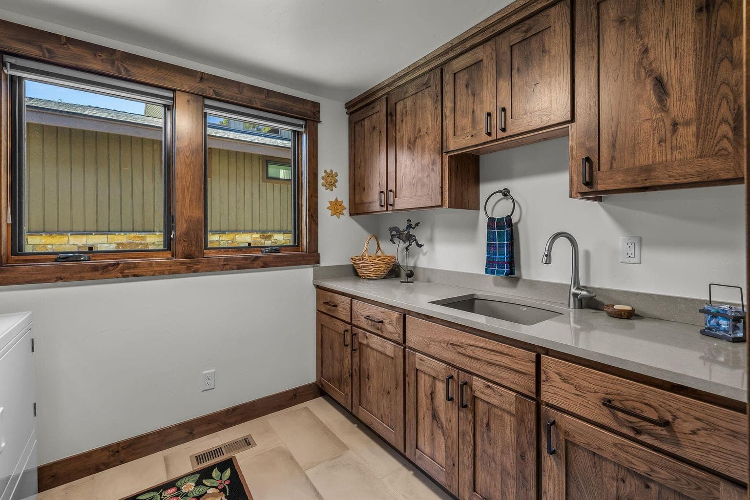 Photo of 17800 Big Leaf Lane 38 of 51