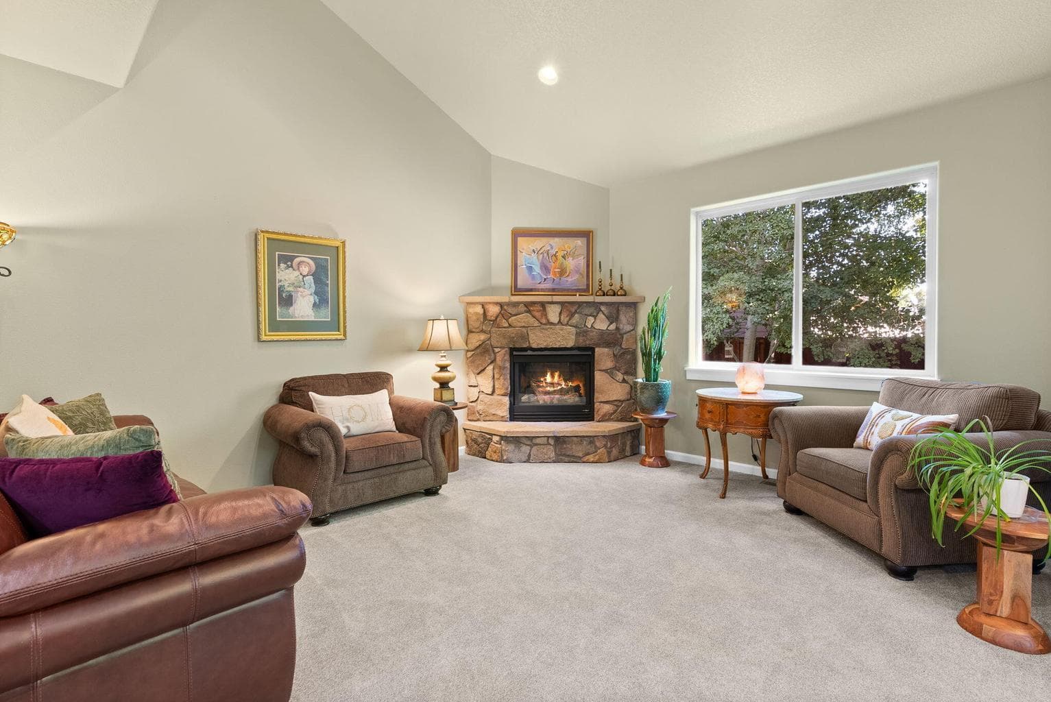 Photo of 404 NW 29th Street 7 of 32