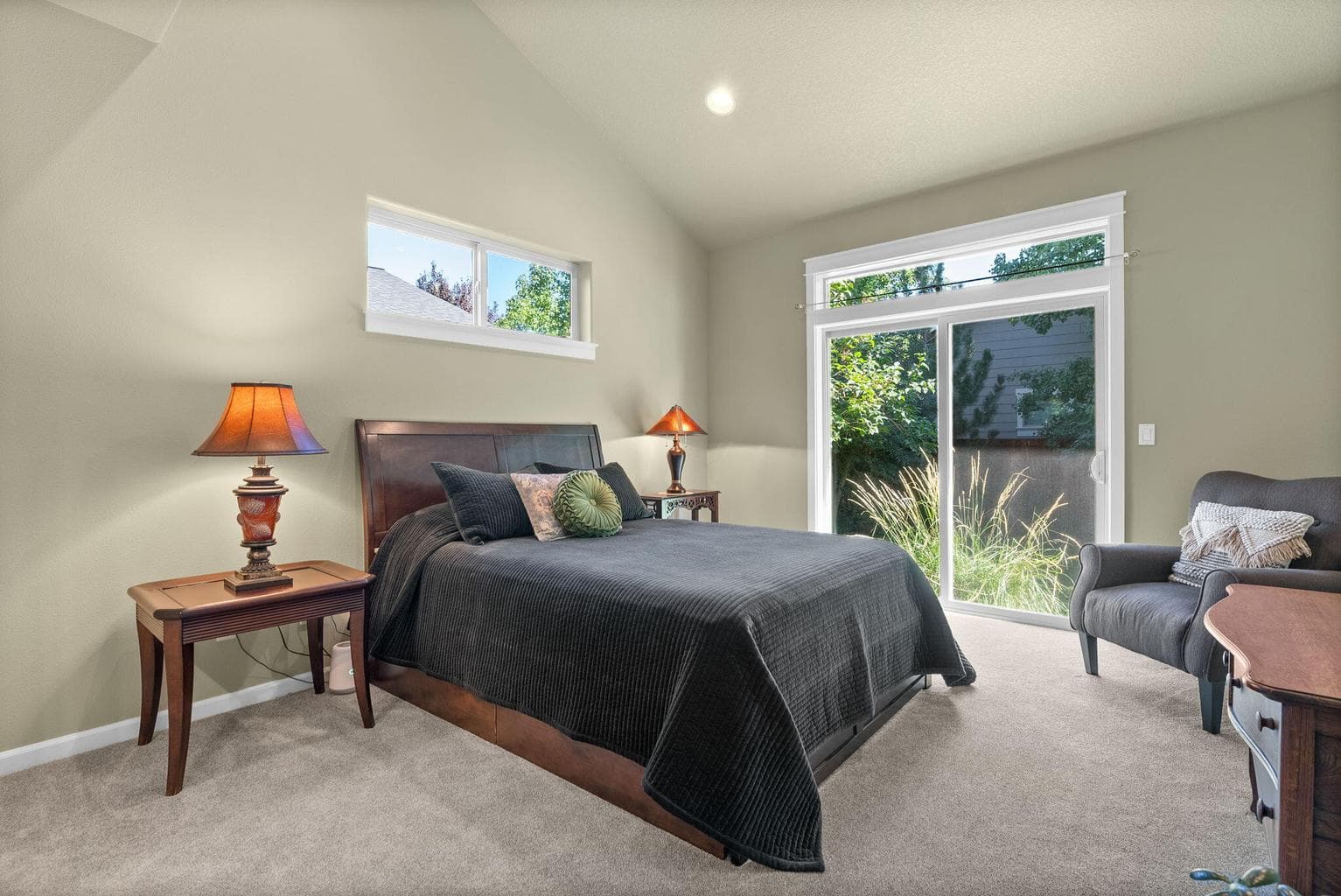 Photo of 404 29th 3 of 32