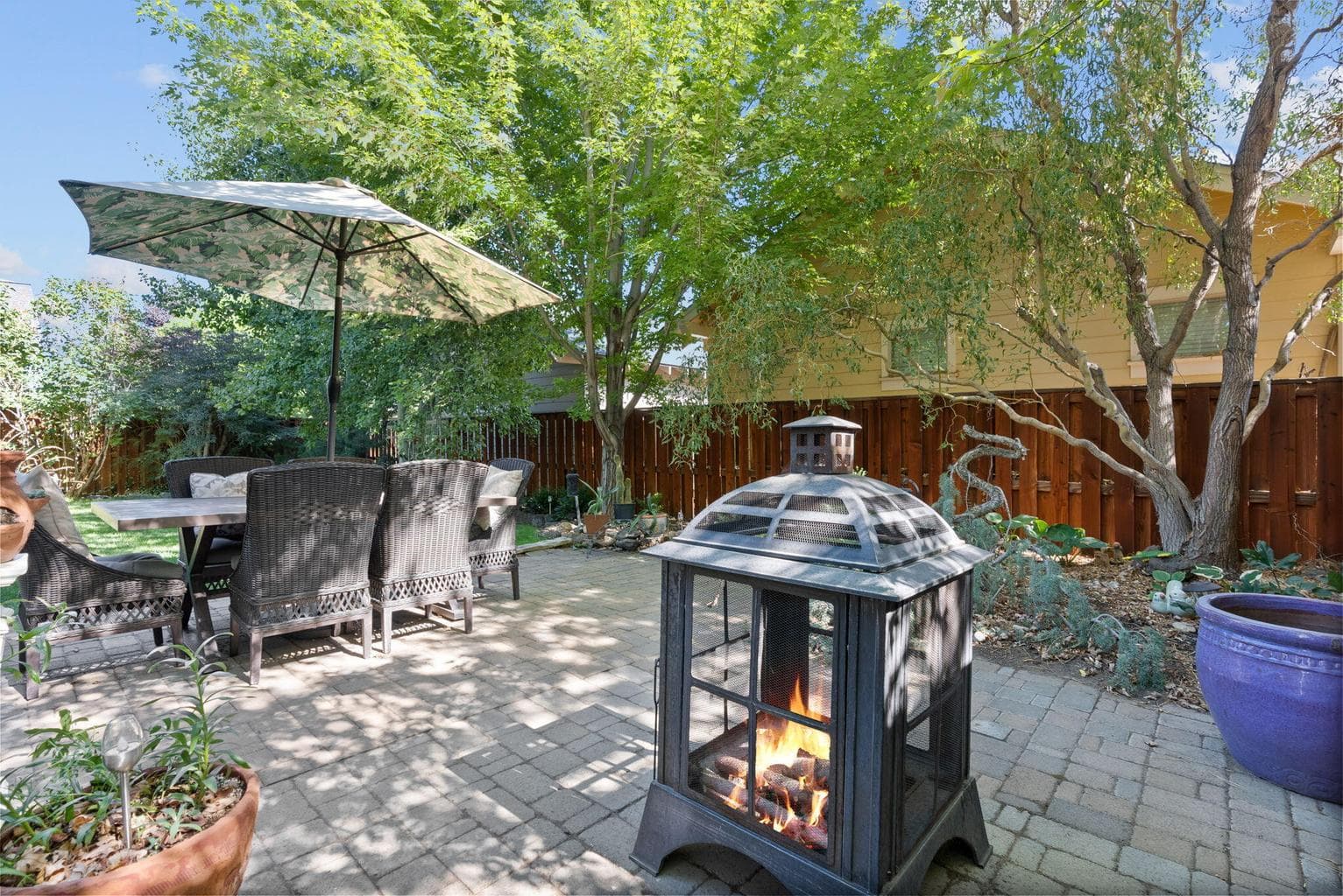Photo of 404 29th 5 of 32