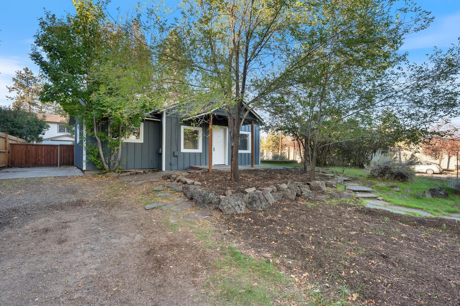 Photo of 135 SE Roosevelt Avenue 35 of 36