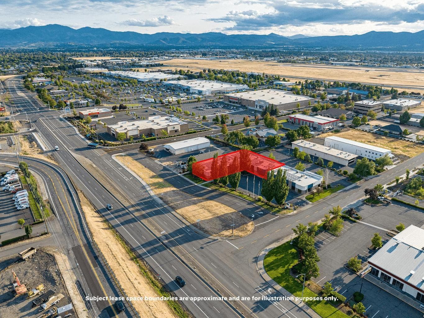 Photo of 2090 Commerce 3 of 60