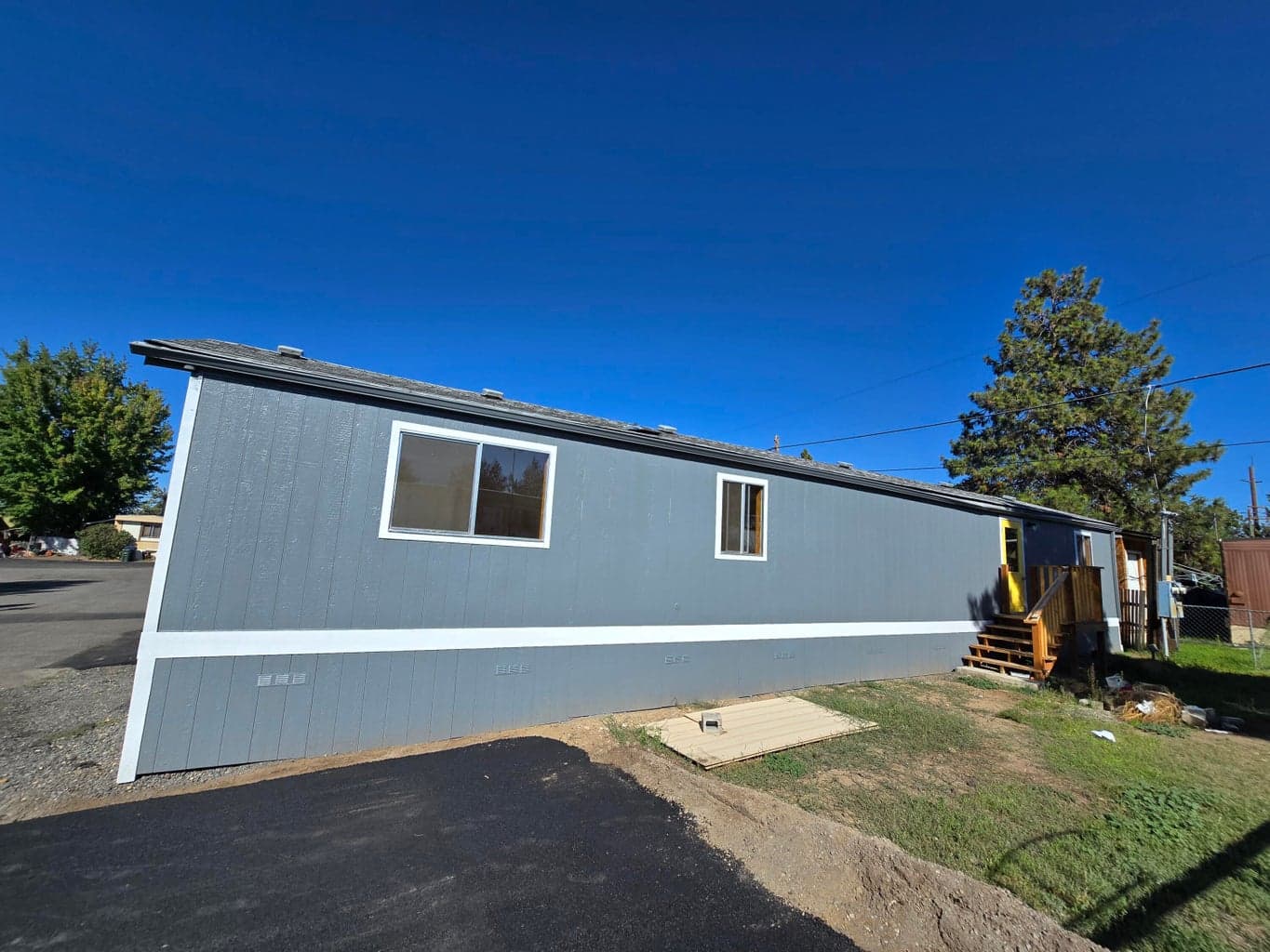 Photo of 63930 Hwy 97 4 of 21