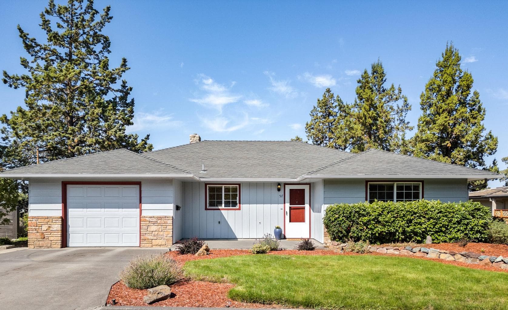 Photo of 517 Canyon 1 of 40