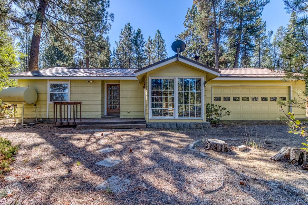 Photo of 15863 Dawn Road 18 of 40