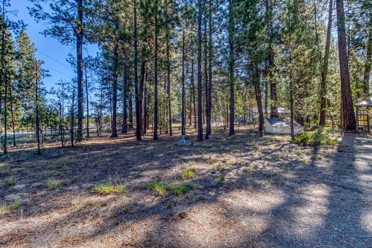 Photo of 15863 Dawn Road 20 of 40