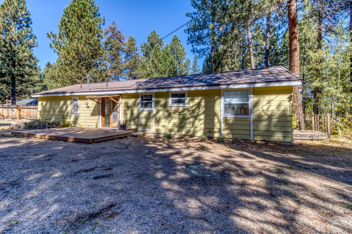 Photo of 15863 Dawn Road 23 of 40