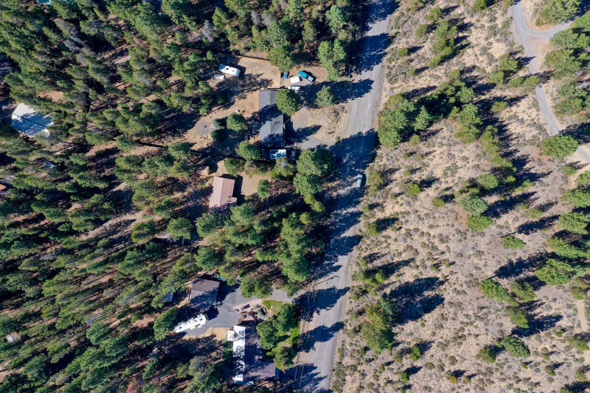 Photo of 15863 Dawn Road 36 of 40