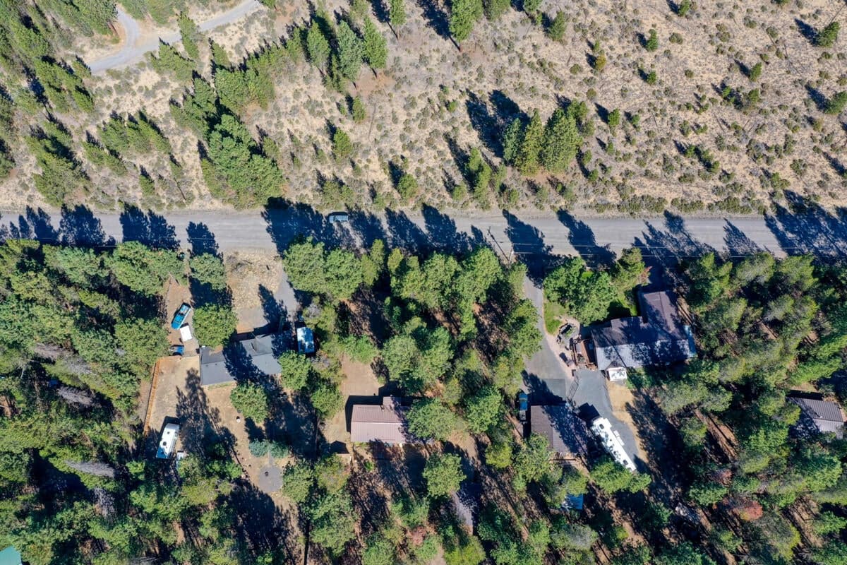Photo of 15863 Dawn Road 38 of 40