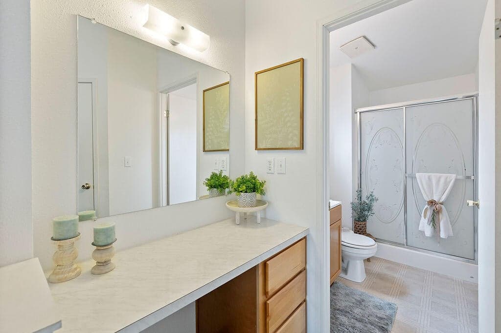 Photo of 185 NW Harwood Avenue 12 of 22