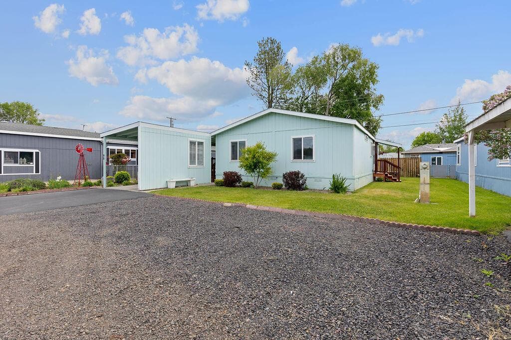 Photo of 185 Harwood 1 of 22