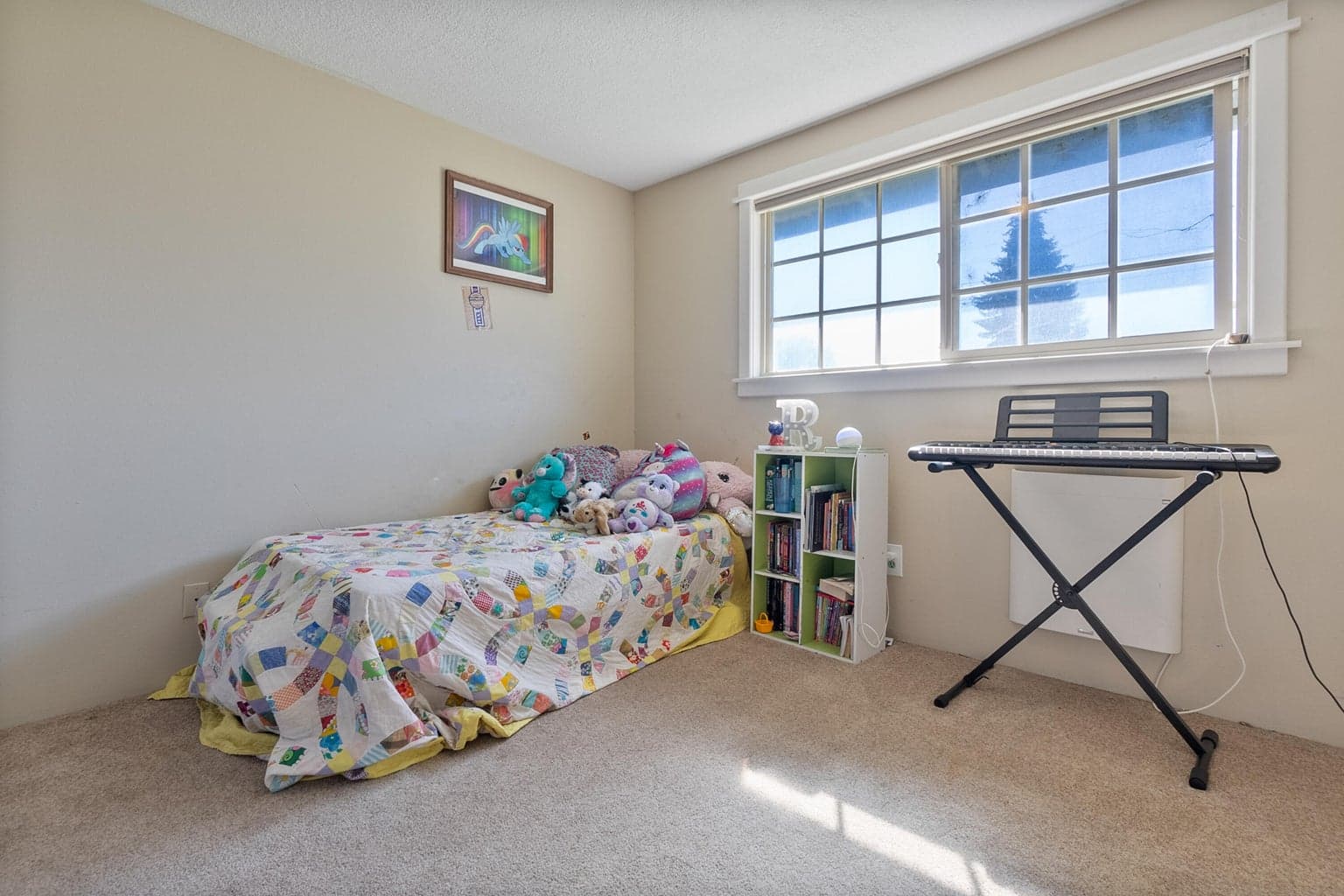 Photo of 873 N West Hills Road 11 of 36