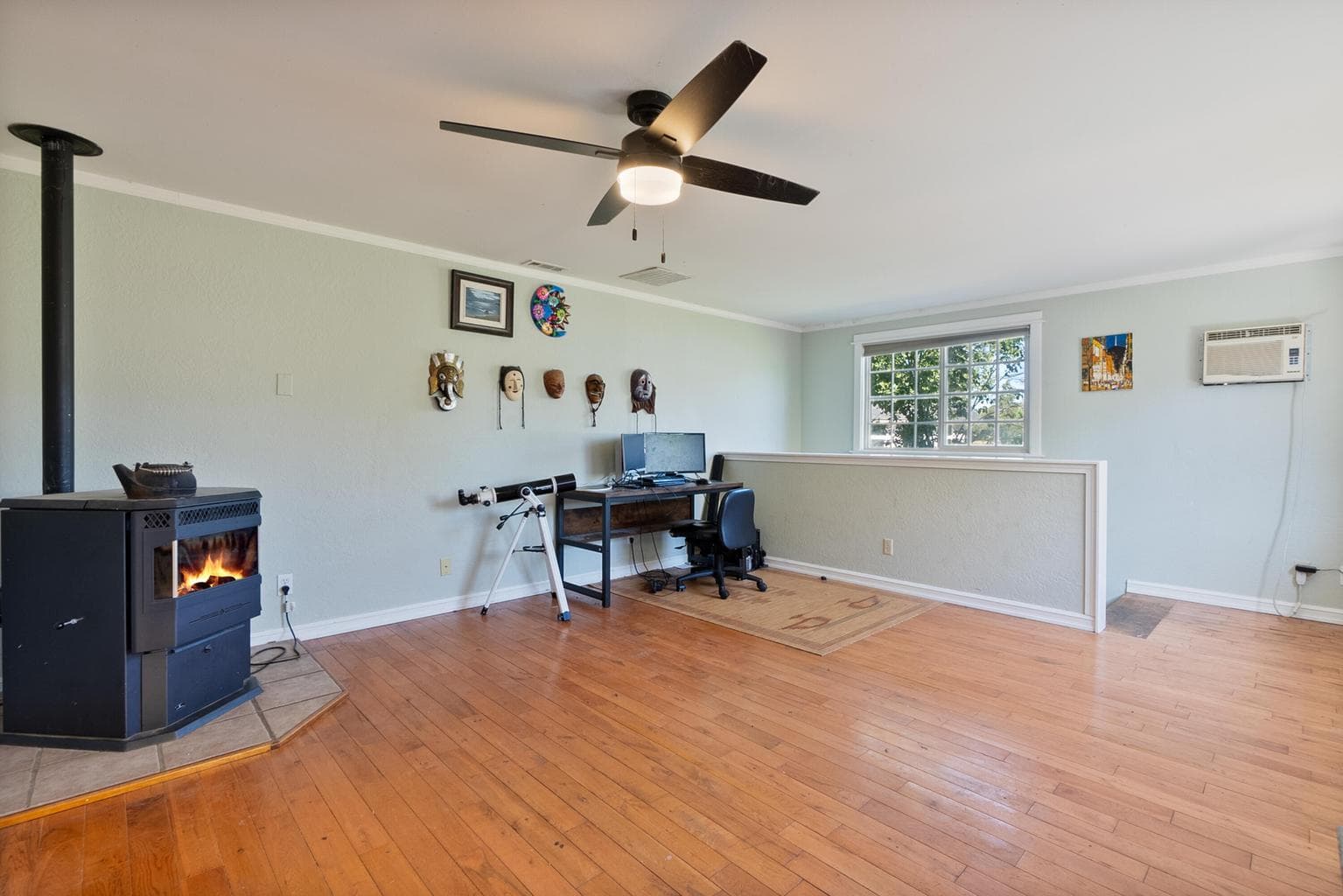 Photo of 873 N West Hills Road 20 of 36