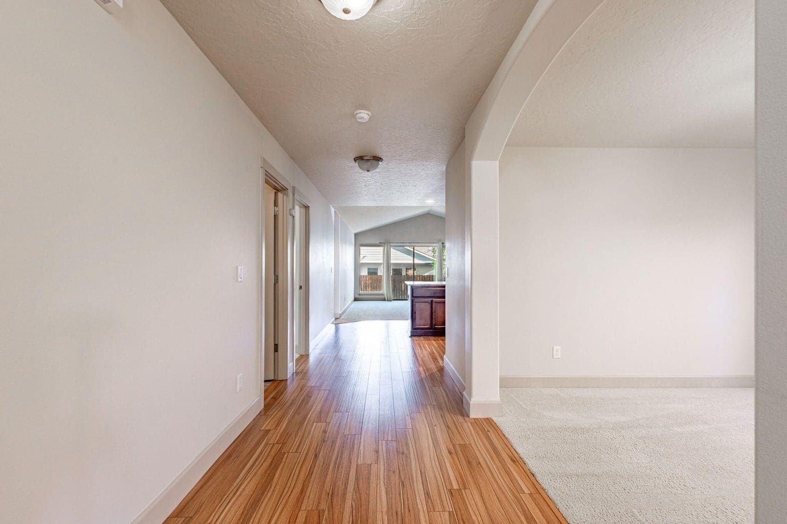 Photo of 2966 Dogwood 5 of 35