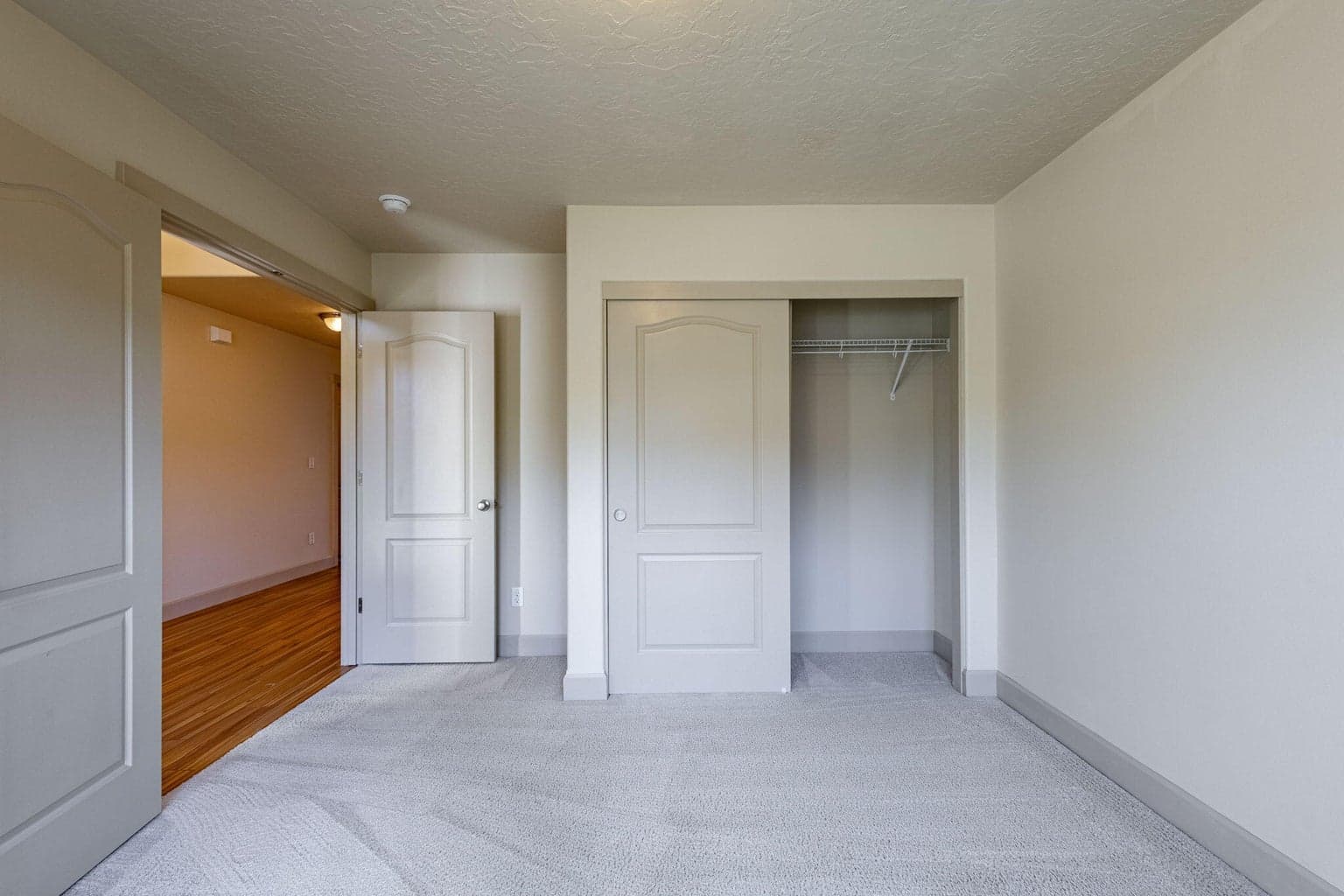 Photo of 2966 NE Dogwood Drive 24 of 35