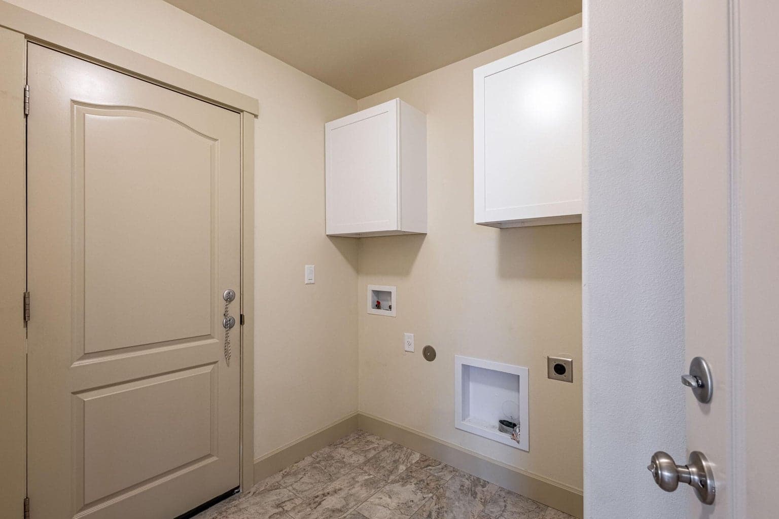Photo of 2966 NE Dogwood Drive 28 of 35