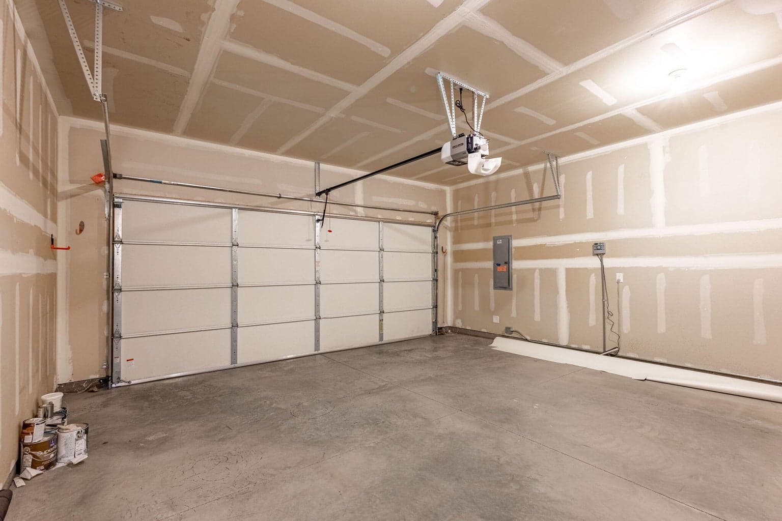 Photo of 2966 NE Dogwood Drive 29 of 35