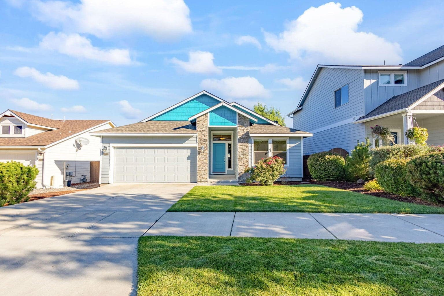 Photo of 2966 NE Dogwood Drive 31 of 35