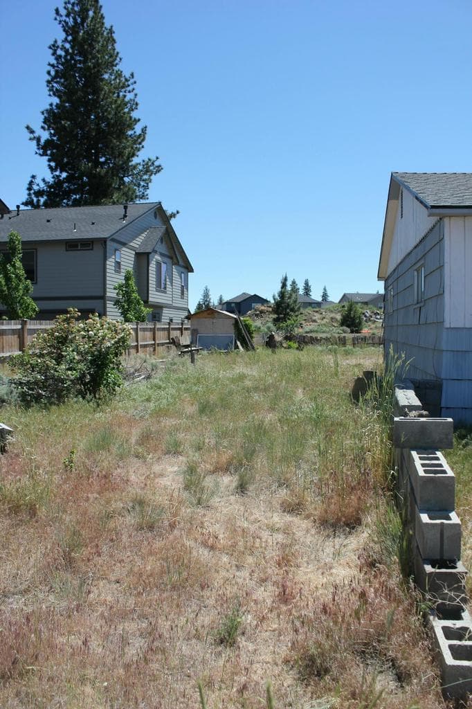 Photo of 615 Reed Market 4 of 25