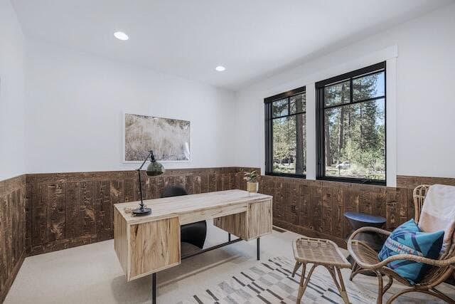 Office/main floor bonus room