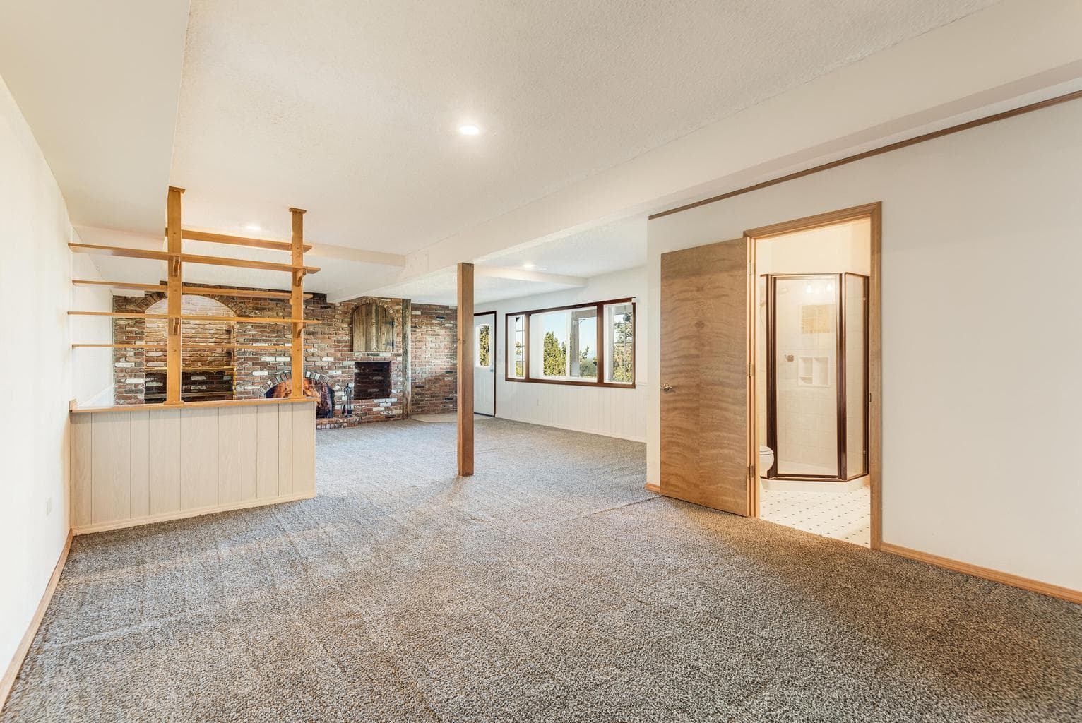 Photo of 6649 NW 30th Street 14 of 22