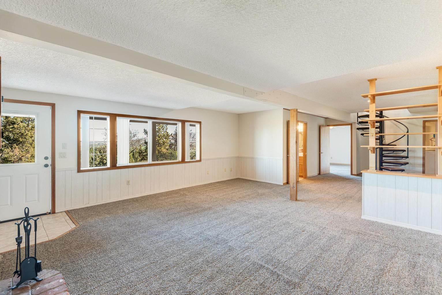 Photo of 6649 NW 30th Street 15 of 22