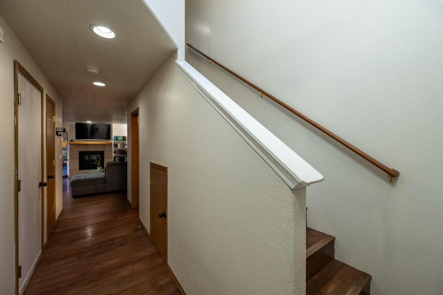 Photo of 1480 SW 16th Street 10 of 34