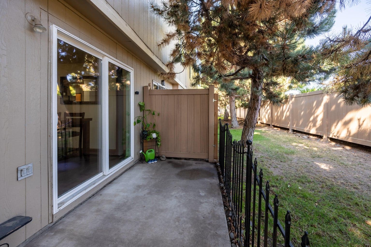 Photo of 1480 SW 16th Street 19 of 34