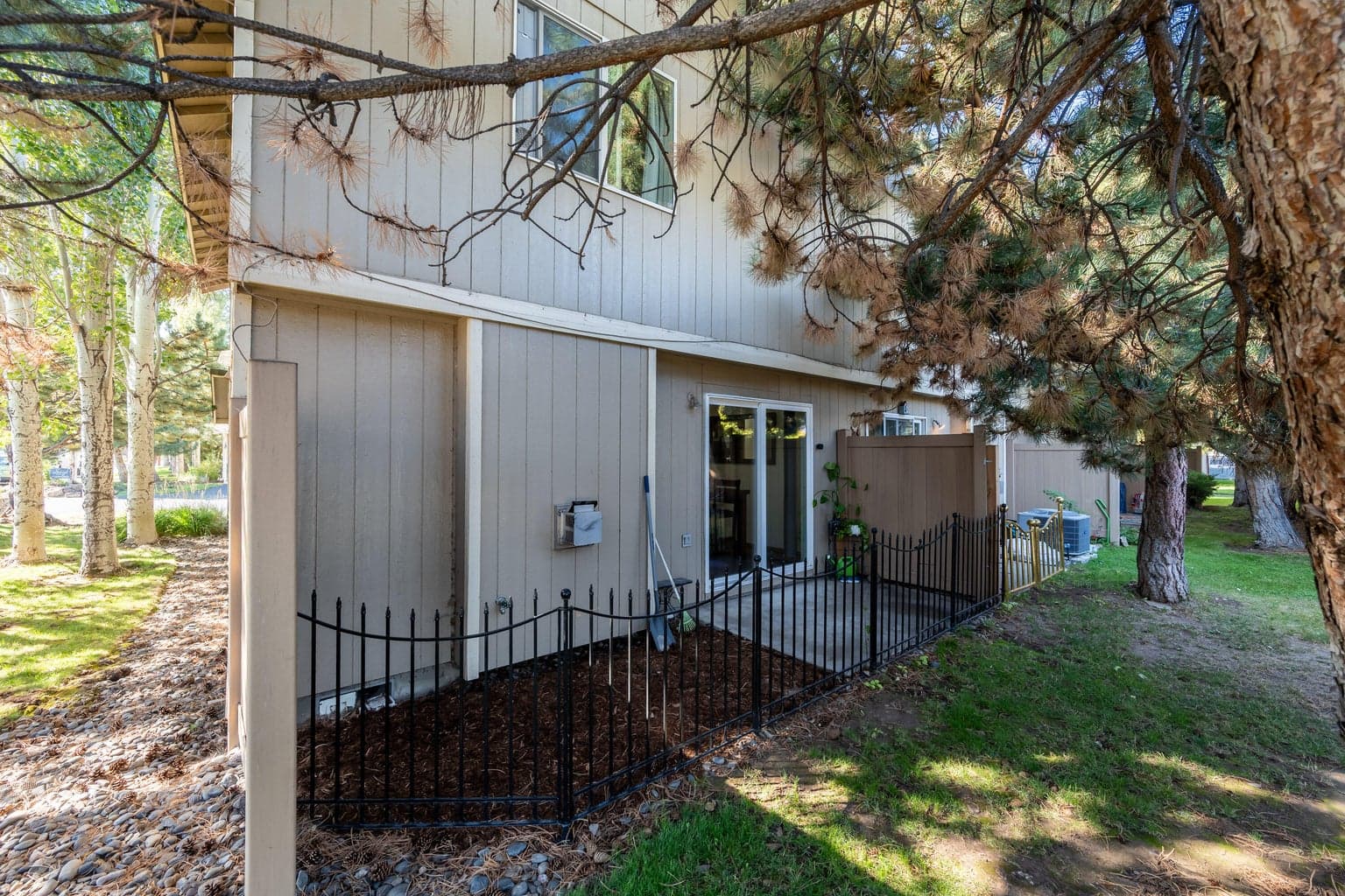 Photo of 1480 SW 16th Street 21 of 34