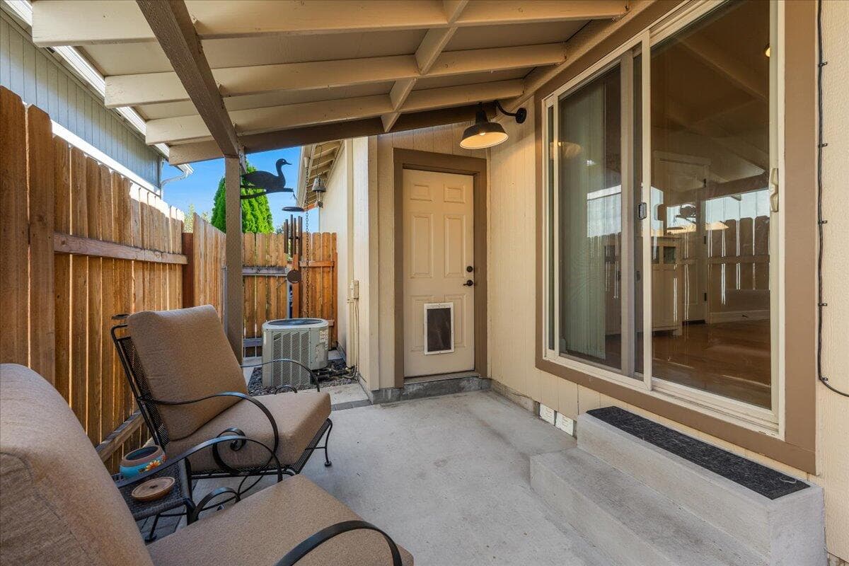 Photo of 3223 NE Spring Creek Place 19 of 24